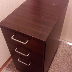 デスクワゴンの画像