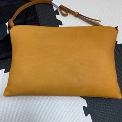 トライオン未使用牛革ショルダーバッグ 収納袋付きの画像