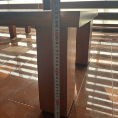 欅 テーブル幅1900高さ350 大型 一枚板！の画像