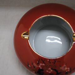 [1687] 有田焼 若山作 陶器 3点セット 花 朱色 皿 灰皿 壺の画像