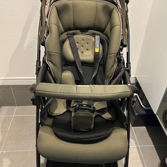 Apricaベビーカーの画像