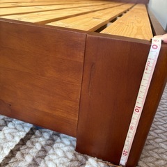 美品 ベッドフレーム　シングル　すのこ　ブラウン系の画像