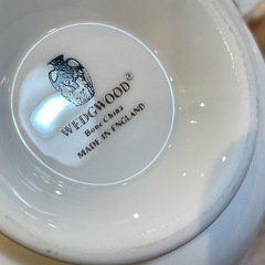 A7142【ウェッジウッド】メイスフィールド ピオニー ティーカップ ソーサーの画像