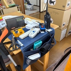 ベッドやテーブルサイドの小物入れ貰って下さい。の画像