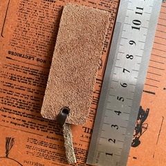 新品　ハンドメイド　しおり　黒　ハンドメイド　栞　レザー　本革　皮　ブラック　ブックマーカー　ブックマーク　システム手帳　本　メンズ　　の画像