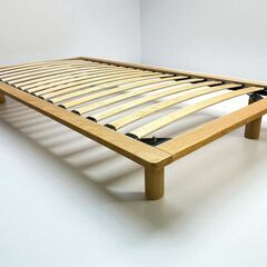 【11/29（土）限定！指定先へ送料無料でお届けします（墨田区、江東区、台東区）】美品 無印良品 木製ベッドフレーム シングル オーク材の画像