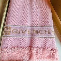 未使用　ジバンシー　GIVENCHY バスタオル　バスマット　セット　自宅保管品の画像