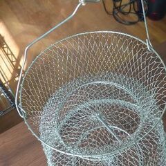 『✨釣り好き必携✨』川釣り海釣り 魚活かし フラシ ビク 丸ビク 魚網 丸網 網かご 仕掛け網の画像