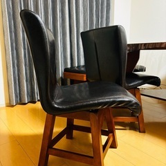 三角形木製　ダイニングテーブルセット　関家具の画像