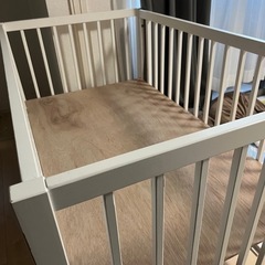 ベビーベッド　木材　DIYの画像