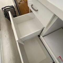 【ジャングルジャングル滋賀草津店】ジモティ来店特価‼ 食器棚 ニトリ ホワイト J-251148の画像