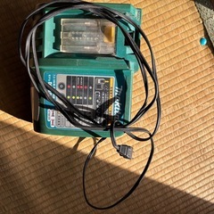 マキタ、充電器のみです！の画像