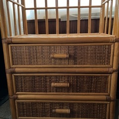 籐製　棚の画像
