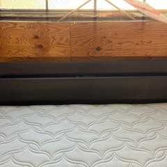 ワイドだぶダブルベッド　マットレとトグランツの画像