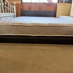 ワイドだぶダブルベッド　マットレとトグランツの画像