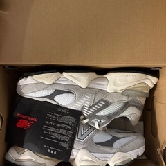 New Balance 9060 EU44の画像