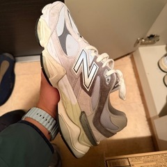 New Balance 9060 EU44の画像