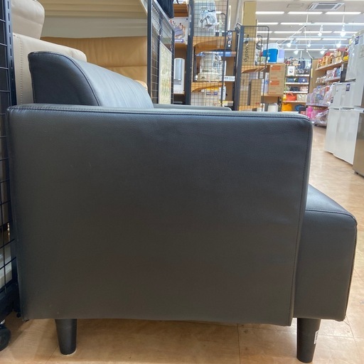 来店いただける方限定】IKEAの合皮製2人掛けソファーのご紹介 