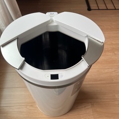ZitA ジータ 自動開閉 ゴミ箱 ダストボックス 45Lの画像