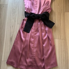 パーティードレスの画像
