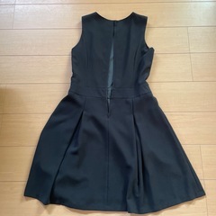 正装　フレアスカートワンピースの画像