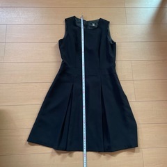 正装　フレアスカートワンピースの画像