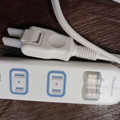 【500円・中古電源タップ3個口2個セット】Panasonic｜パナソニック テーブルタップ ザ・タップＸ ホワイト WHA25332WKP [3.0m /3個口 /スイッチ付き]の画像