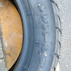 新品スクーター用タイヤ（90/90-10）の画像