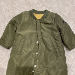 西松屋　スノーウェア　ジャンプスーツ　防寒ロンパース　70の画像