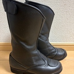 Buggy RIVOLUZIONE 本革バイクブーツの画像