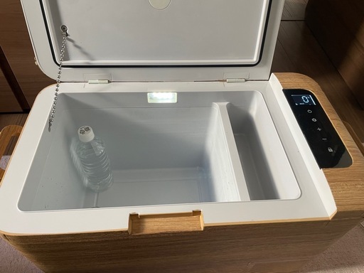 ポータブル冷蔵庫　車載冷蔵庫