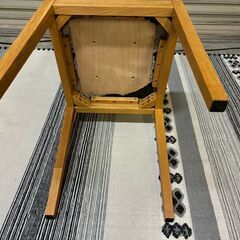 【11/29（土）限定！指定先へ送料無料でお届けします（墨田区、江東区、台東区）】無印良品 オーク材ダイニングチェア 2脚セット 廃盤品の画像