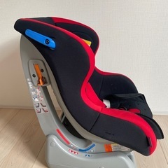 ネディ　チャイルドシート　シートベルト固定の画像