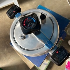 未使用品 圧力鍋の画像