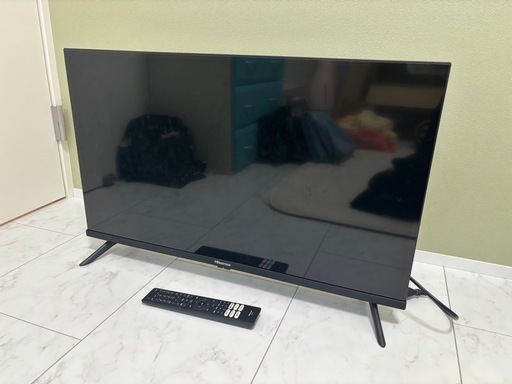 23年製Hisense32型テレビとPanasonic BluRayプレーヤーのセット美品 