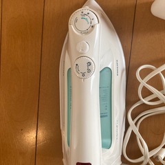 スチームアイロンの画像