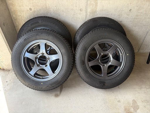 ジムニー用　スタッドレスタイヤ付きホイール