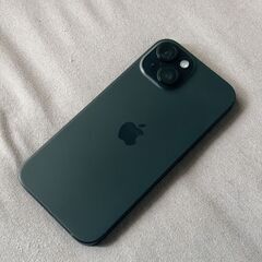【美品】Apple iPhone 15 ブラック 256GBの画像