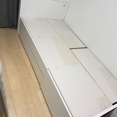 シングルベッドの画像