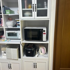 🙇‍♂️あげます🙇‍♂️食器棚・レンジ台セットの画像