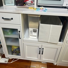🙇‍♂️あげます🙇‍♂️食器棚・レンジ台セットの画像