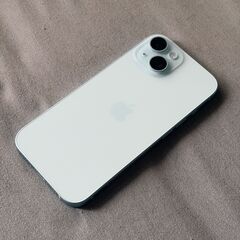 【美品】Apple iPhone 15 ブルー 256GBの画像