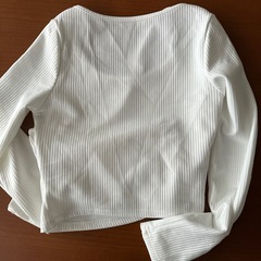 決まりました！白のトップスの画像