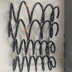 プリウス　30系　純正　スプリング　サスペンションの画像