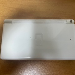 ニンテンドーDS Lite ホワイト 本体 Nintendo DS ソフト付きの画像