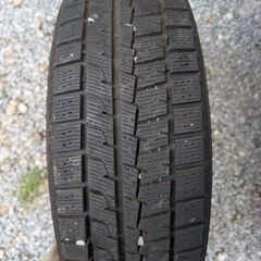 １８５／６０／１５スタッドレスタイヤの画像