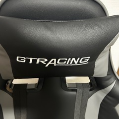 ゲーミングチェアオットマン付き美品
の画像