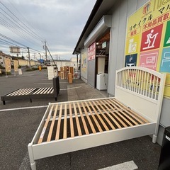 IKEA イケア ダブルベッドフレーム TYSSEDAL 幅140cmの画像