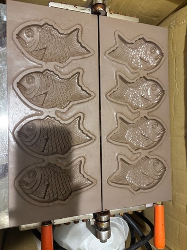 大和田製作所　電熱式たい焼き機②