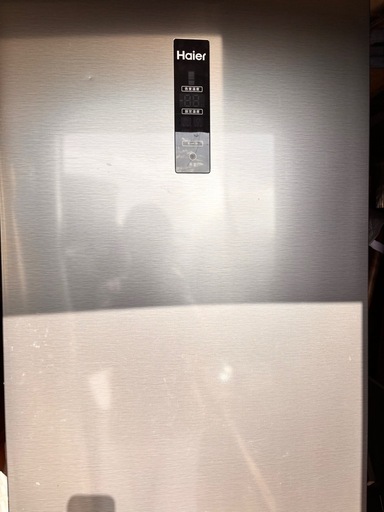 2022年製冷蔵庫　ハイアール　326リットル